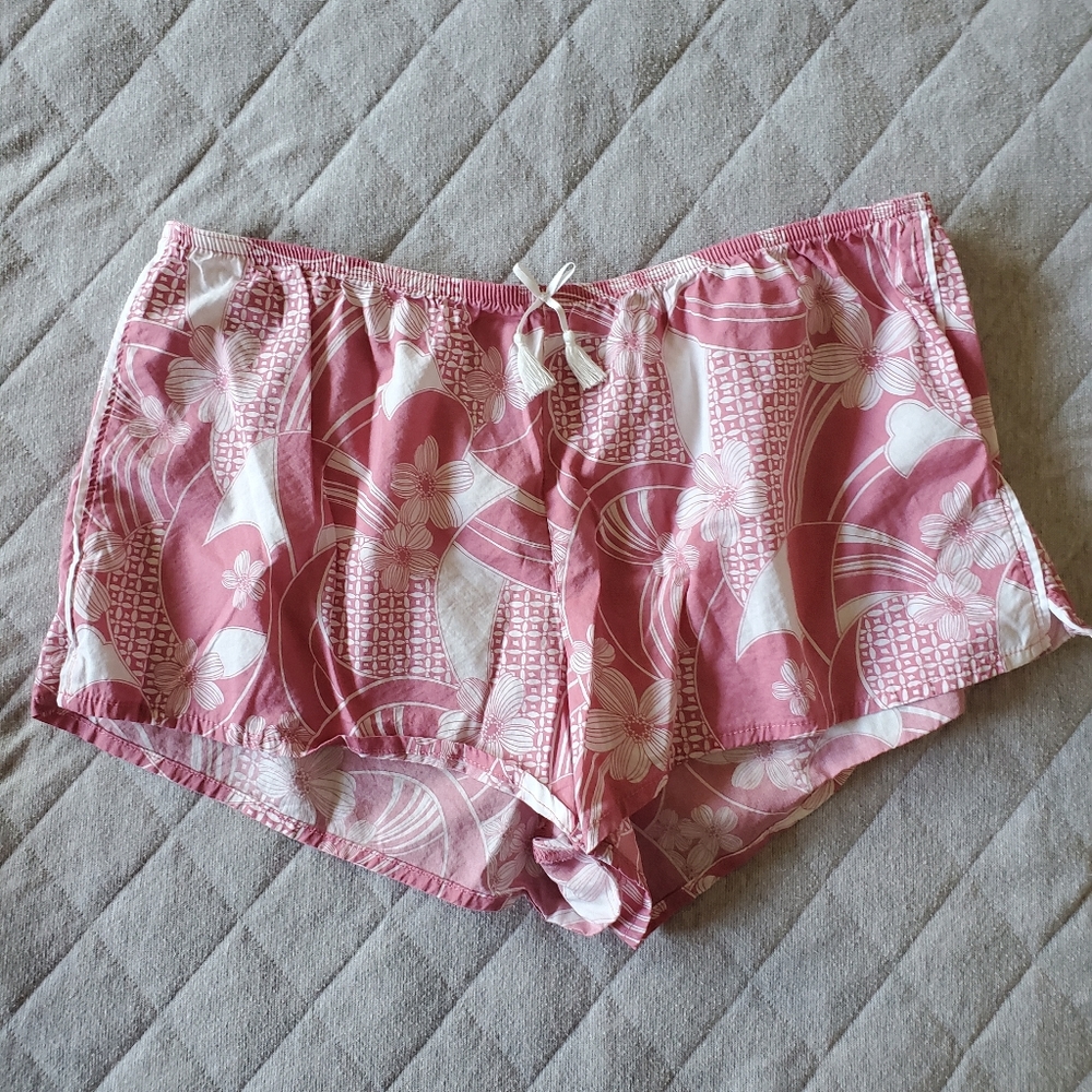 ⭐4/$20 Victoria's Secret‎ sleep shorts Small